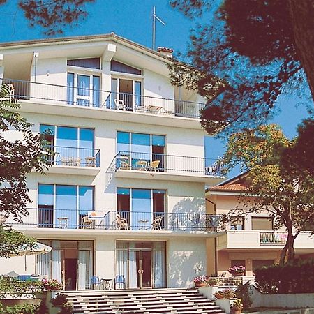 Appartamenti Dal Moro Lignano Sabbiadoro Extérieur photo