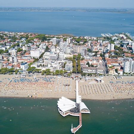 Appartamenti Dal Moro Lignano Sabbiadoro Extérieur photo