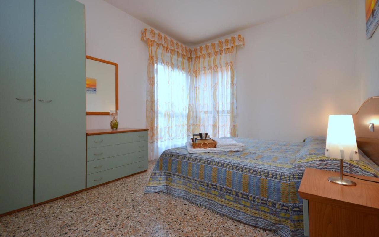 Appartamenti Dal Moro Lignano Sabbiadoro Extérieur photo